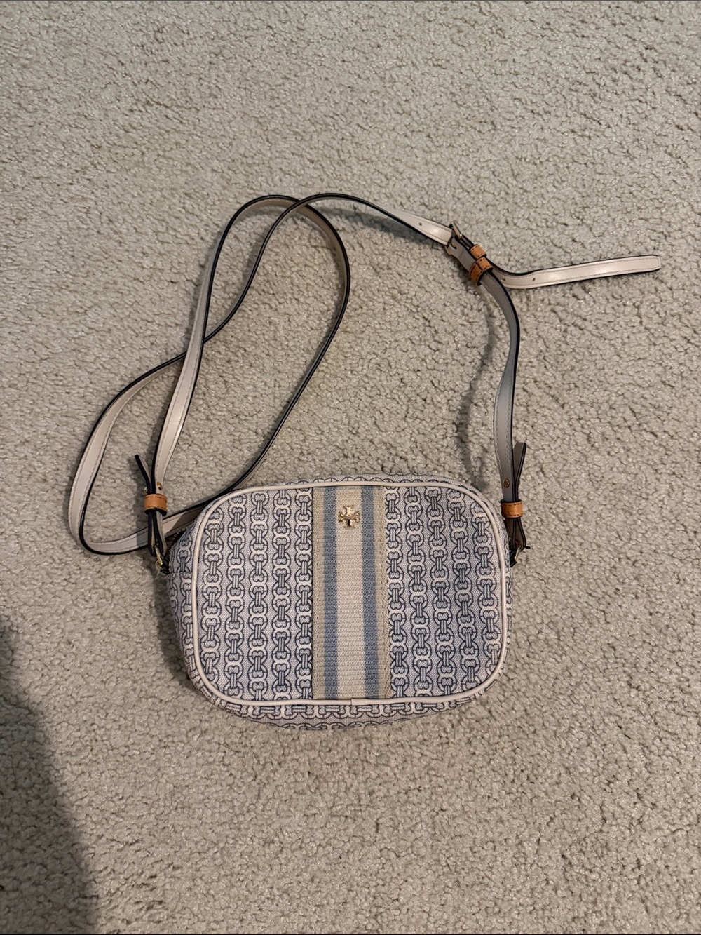 Tory Burch Gemini Link Crossbody Convertible Clutch